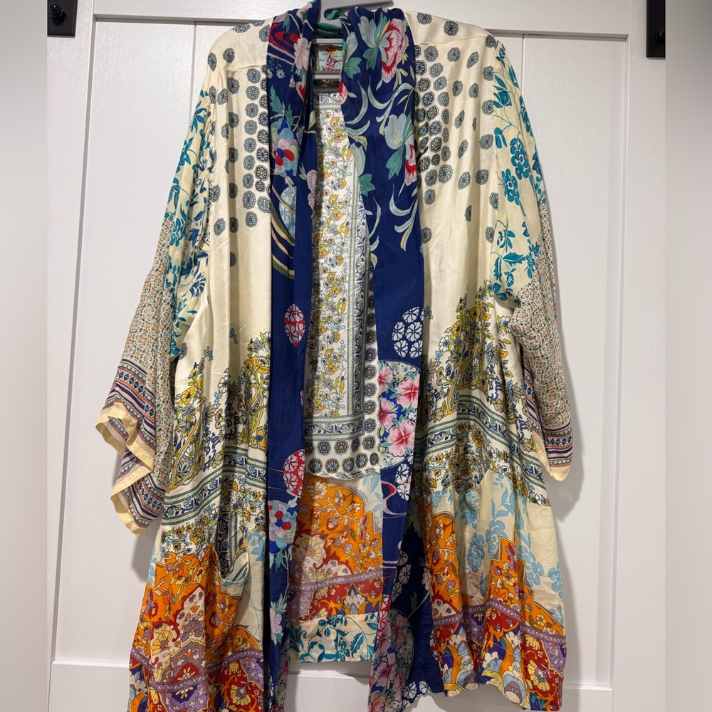 Johnny Was 100% Silk kimono with pockets cardigan jacket robe size 1X (read)